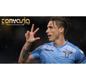 Kapten Lazio Di Bajak | Agen Bola Online | Judi Bola